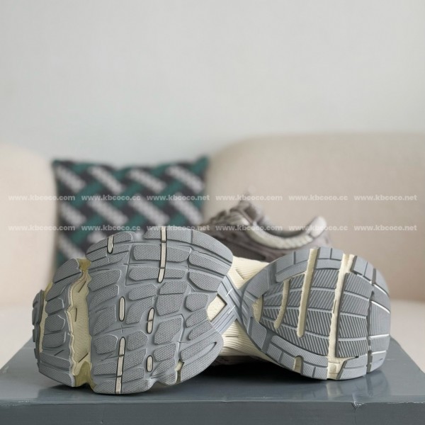 Balenciaga Runner Sneakers
