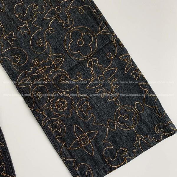 Louis Vuitton  Costumes