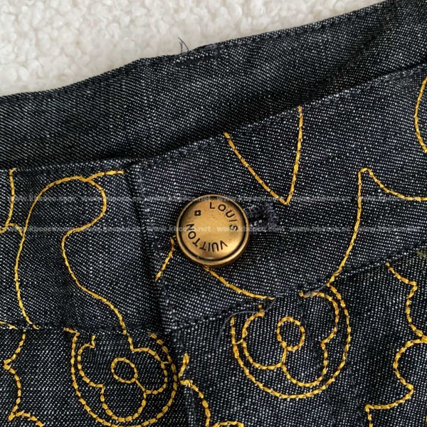 Louis Vuitton  Costumes