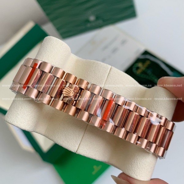 Rolex Day-Date Series, 2023 Model Watch 40mm