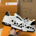 「#737」LOUIS VUITTON TRAINER Sneakers