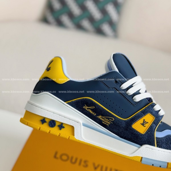 LOUIS VUITTON TRAINER SNEAKERS