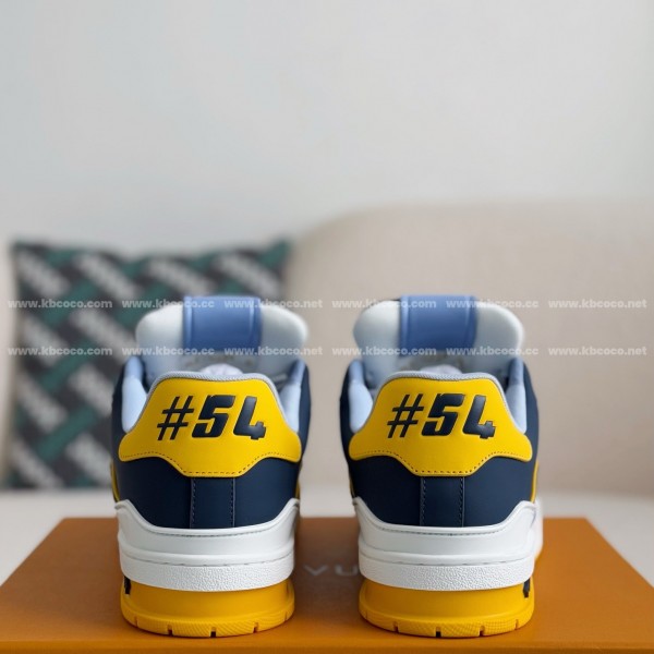 LOUIS VUITTON TRAINER SNEAKERS