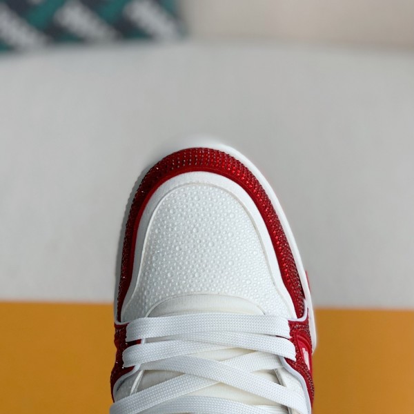 LOUIS VUITTON TRAINER Sneakers