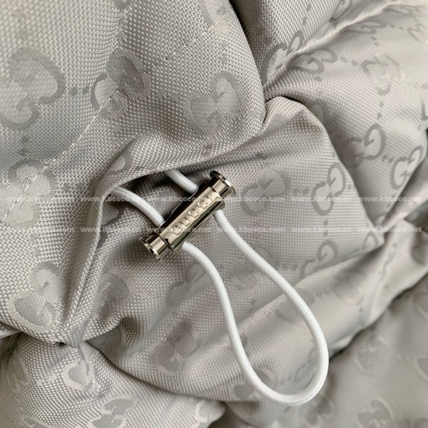 Gucci Hooded patterned down jacket