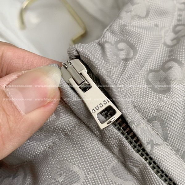 Gucci Hooded patterned down jacket