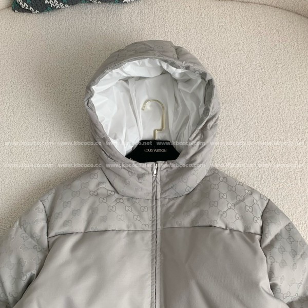Gucci Hooded patterned down jacket