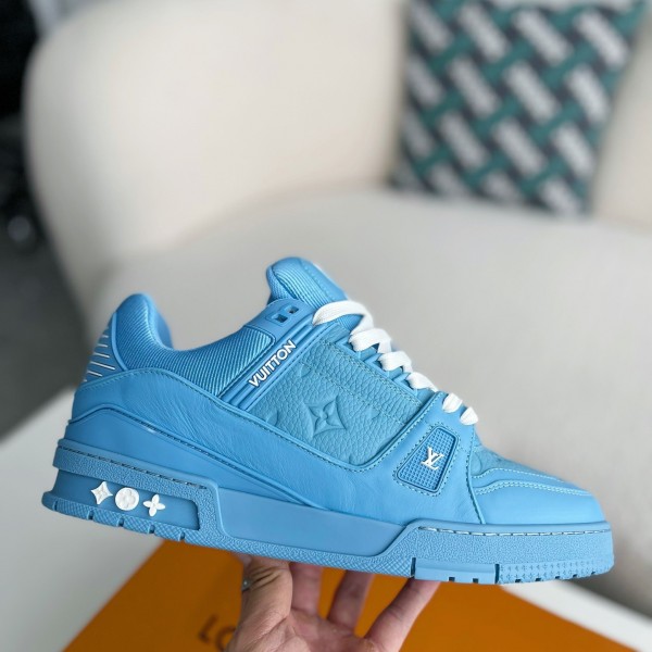 LOUIS VUITTON TRAINER Sneakers