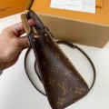 「#4020」Louis Vuitton ONTHEGO BB Tote Bag M46839 Crossbody Handbag Size: 18*15*8.5cm