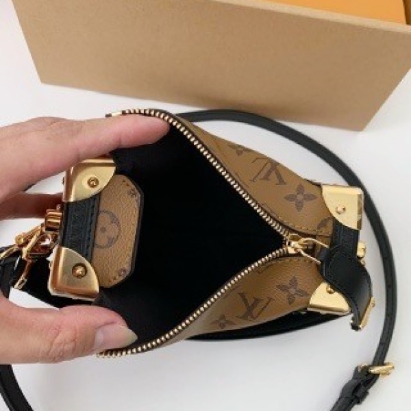 Louis Vuitton Small SIDE TRUNK Handbag M46815 Yellow Flower, Size: 18*12.5*8cm