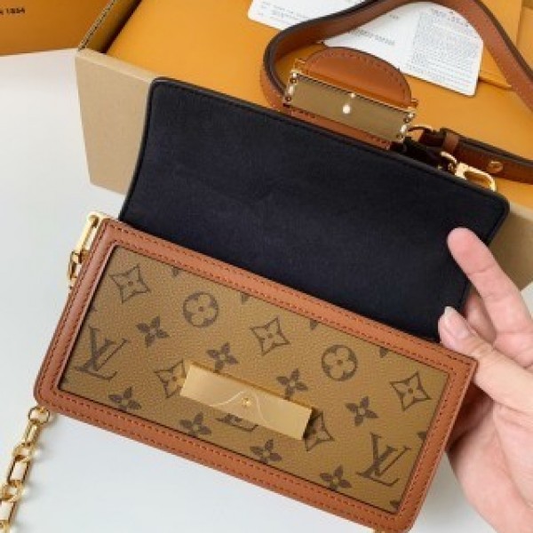 Louis Vuitton DAUPHINE EAST WEST handbag M46757, size: 21*12*5cm