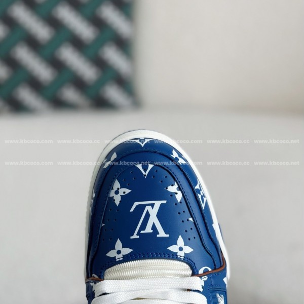 LOUIS VUITTON TRAINER SNEAKERS