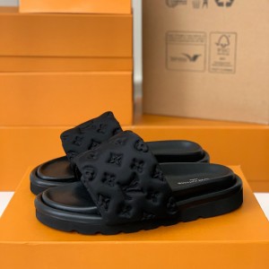 「#653」LOUIS VUITTON  WOMEN'S SLIPPERS