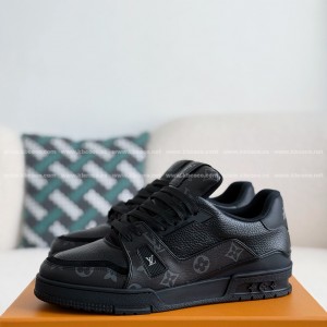 「#4102」LOUIS VUITTON TRAINER SNEAKERS