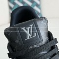 「#4102」LOUIS VUITTON TRAINER SNEAKERS