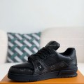 「#4102」LOUIS VUITTON TRAINER SNEAKERS