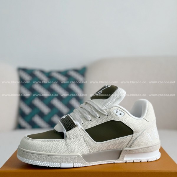 LOUIS VUITTON RUNNER TATIC SNEAKERS