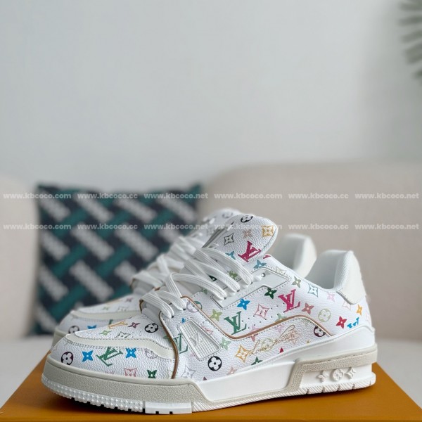 LOUIS VUITTON TRAINER SNEAKERS