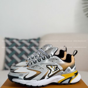 「#4189」LOUIS VUITTON RUNNER SNEAKERS