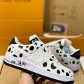 「#640」LOUIS VUITTON × NIKE AIR FORCE 1 Sneaker