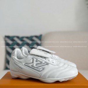 「#4246」LV Footprint Soccer Sneaker