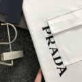 「#4250」Prada SpringSummer White Pocket Letter Leather Fusion Metal Triangle Logo T-shirt