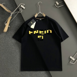 「#4251」Fendi Spring and Summer Black Letter Deconstruction Printed T-shirt