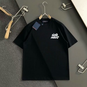 「#4254」Louis Vuitton SpringSummer Black Letters Front and Back Echo Letters Offset Printed T-shirt