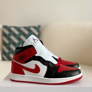「#942」Nike Air Jordan 1 Retro High OG Bred Toe