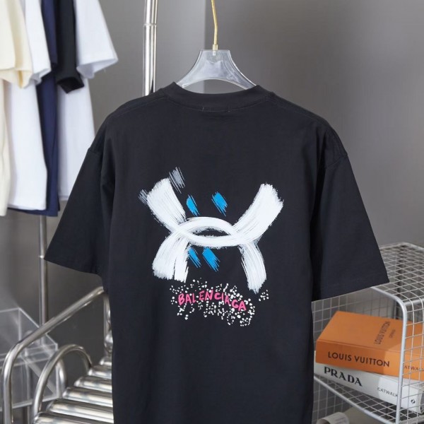 Balenciaga SpringSummer New Style Graffiti Hand-painted Letters Logo Printed T-shirt