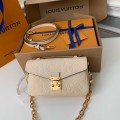 「#1137」Louis Vuitton counter classic hot selling Pochette Métis East West bag M22942, 21.5 * 13.5 * 6cm