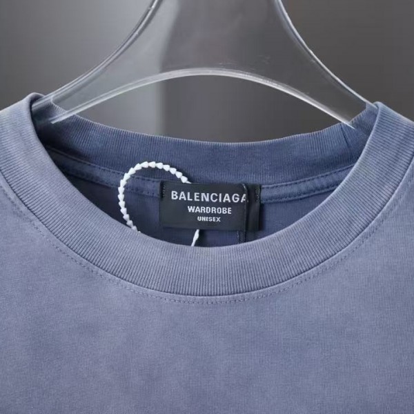 Balenciaga SpringSummer New Flame Hot Diamond T-shirt