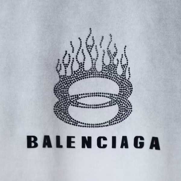 Balenciaga SpringSummer New Flame Hot Diamond T-shirt