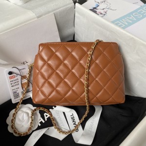 「#1184」​Chanel 23A Golden Little Lion Chain Bag AP3429, Top Quality   Size: 19 * 13 * 8cm