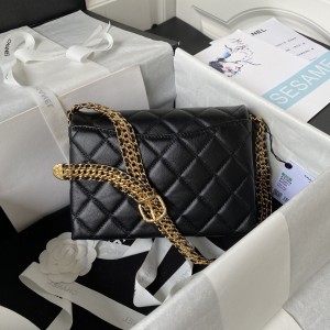 「#1205」Chanel 23S Underarm Bag AS3994, Top Quality  SIZE: 14 * 21 * 10cm