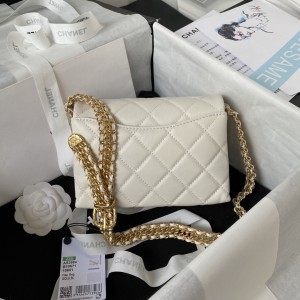 「#1208」Chanel 23S Underarm Bag AS3984, Top Quality    SIZE: 12 * 18 * 10cm