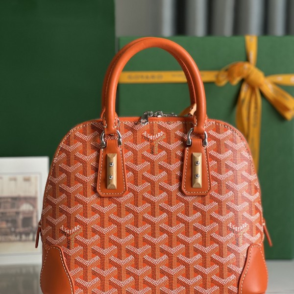Goyard Vendôme Shell Bag, Top Quality  Size: 23 * 18.5 * 10cm      ​