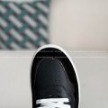 「#4302」Louis Vuitton Leather dark concave printed board shoes