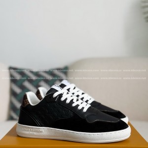 「#4302」Louis Vuitton Leather dark concave printed board shoes