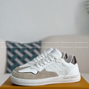 「#4303」Louis Vuitton Leather dark concave printed board shoes
