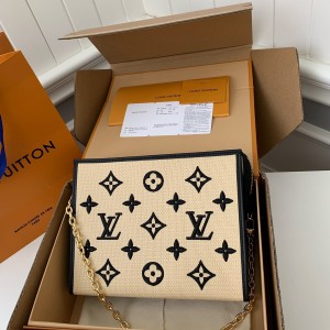「#1276」Louis Vuitton's New Lafite Cotton Embroidered Toiletry Pouch Chain Bag M82521 Size: 25 * 20 * 5.5cm