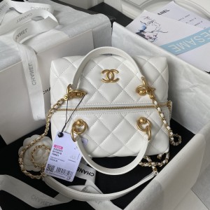 「#1284」Chanel 23A Premium Handmade Sheepskin Portable Lunch Box Bag AS4201, Top Quality Size: 17 * 21 * 5.5