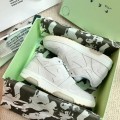「#4424」Off-White Arrow-Pattern Brushed Leather Sneakers