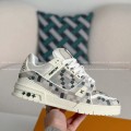 「#4427」LOUIS VUITTON TRAINER SNEAKERS