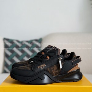 「#4429」FENDI leather casual low-top shoes