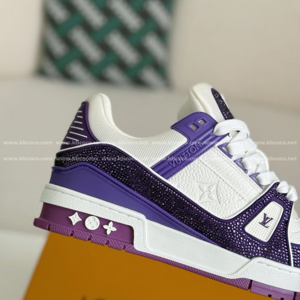 LOUIS VUITTON TRAINER SNEAKERS