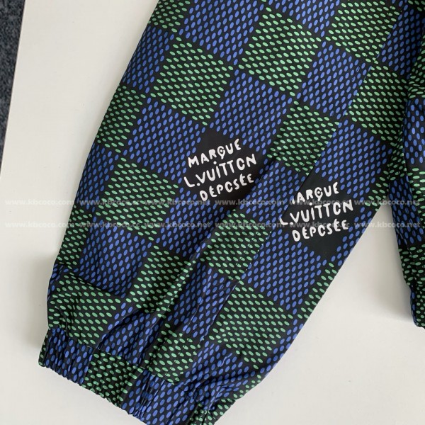 Louis Vuitton  SpringSummer collection plaid double-sided jacket