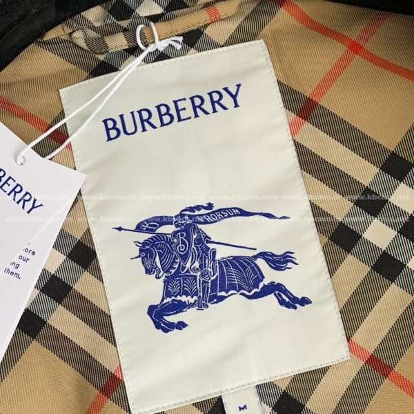 Burberry Zipper jacket