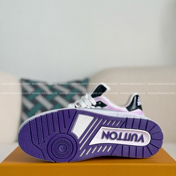 LOUIS VUITTON TRAINER SNEAKERS