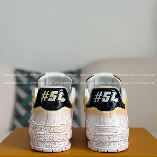 LOUIS VUITTON TRAINER SNEAKERS